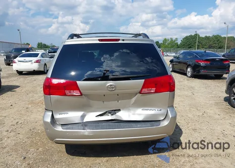 2004 Toyota Sienna Le z USA, uszkodzony, nr VIN 5TDZA23C74S130513